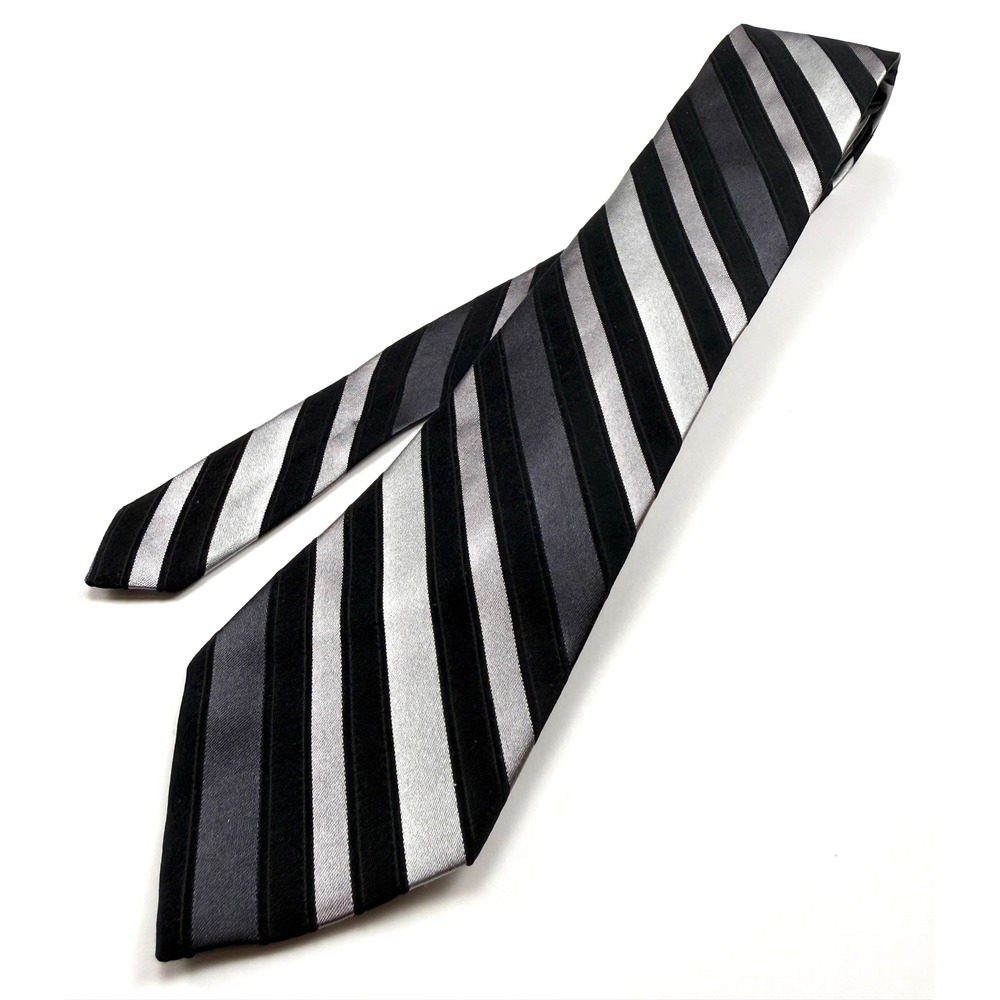 CROFT & BARROW 100%Silk Tie 3.5"W 61" X-Long Silver Black Diagonal Stripes #1615